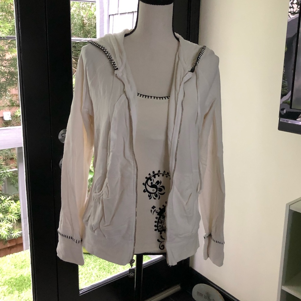 Pink lotus top and matching hoodie.